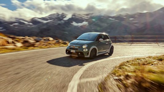 Abarth 695 70º Anniversario: 1.949 unidades para celebrar el 70 aniversario