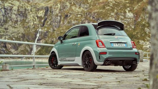 Abarth 695 70º Anniversario: 1.949 unidades para celebrar el 70 aniversario