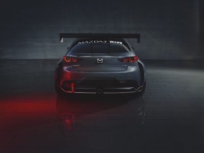 El Mazda3 TCR es la versión destinada a las carreras de turismos: 350 CV de potencia con un motor sobrealimentado