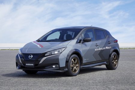 Nissan ha construido un Leaf con dos motores eléctricos, tracción total y más de 300 CV