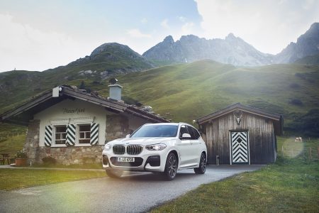 BMW X3 xDrive30e 2020: Híbrido y enchufable, con hasta 55 km de autonomía 100% eléctrica