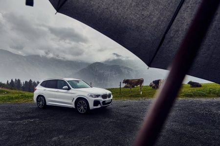 BMW X3 xDrive30e 2020: Híbrido y enchufable, con hasta 55 km de autonomía 100% eléctrica