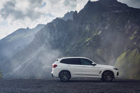 BMW X3 xDrive30e 2020: Híbrido y enchufable, con hasta 55 km de autonomía 100% eléctrica