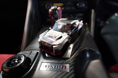 El Nissan GT-R NISMO también llega a LEGO: Celebrando su 50 aniversario