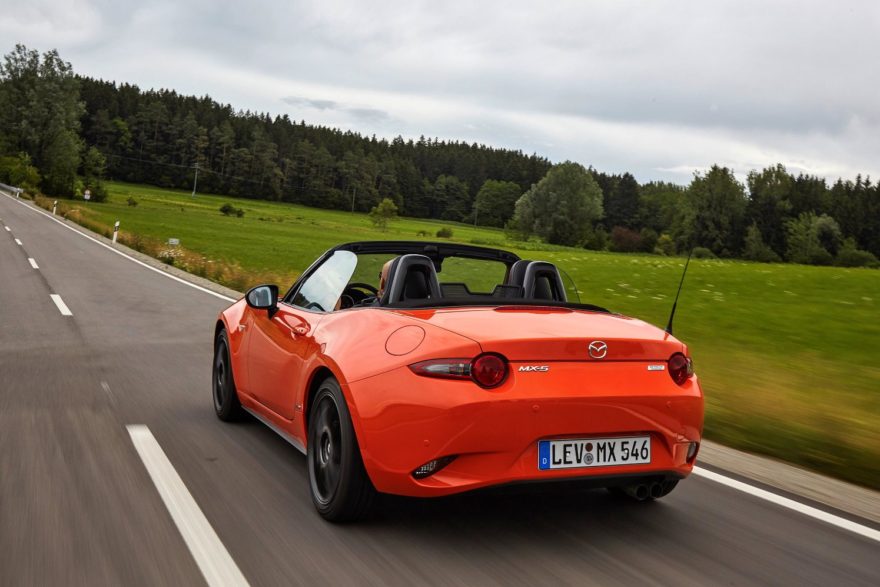 El nuevo Mazda MX-5 podría ser híbrido... aunque seguiría siendo un modelo muy ligero