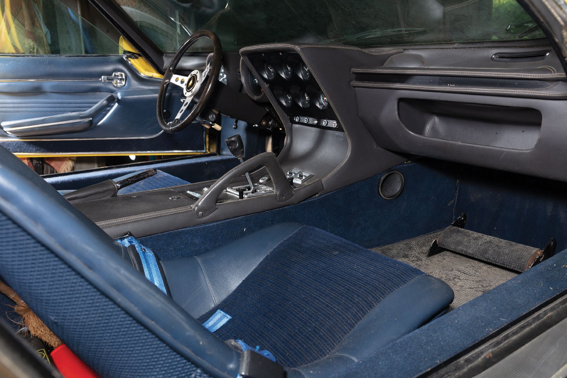 Este Lamborghini Miura P400 S de 1969 encontrado en un cobertizo se ha vendido por más de 1,45 millones de euros