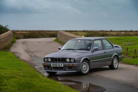 ¿Hemos perdido la cabeza? Alguien ha pagado 60.000 euros por un BMW 325i E30