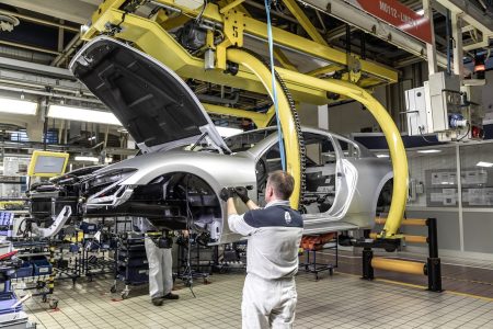 La producción del Maserati GranTurismo culmina con el colorido "Zéda"