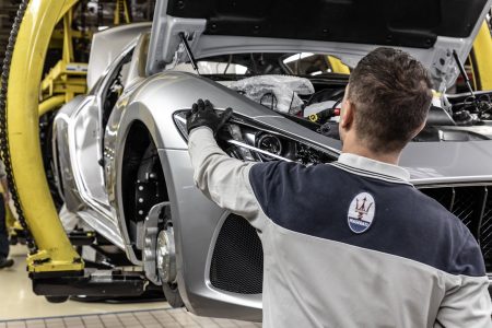 La producción del Maserati GranTurismo culmina con el colorido "Zéda"