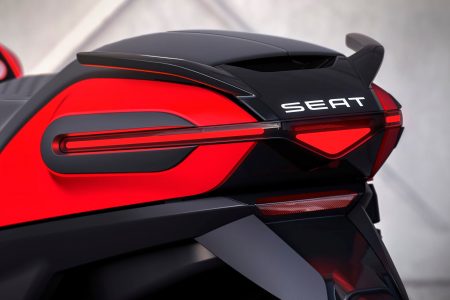 La SEAT e-Scooter es la primera moto de la marca: Es eléctrica y tiene 115 km de autonomía