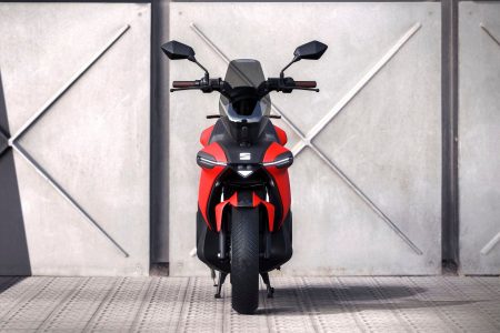 La SEAT e-Scooter es la primera moto de la marca: Es eléctrica y tiene 115 km de autonomía