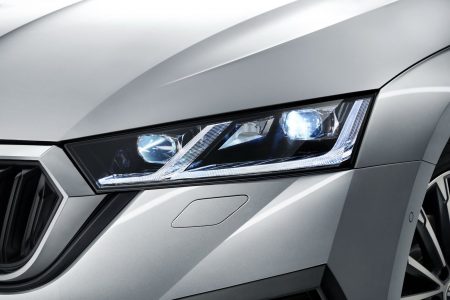 Nuevo Skoda Octavia 2020: Más tecnológico que nunca y con variante híbrida enchufable