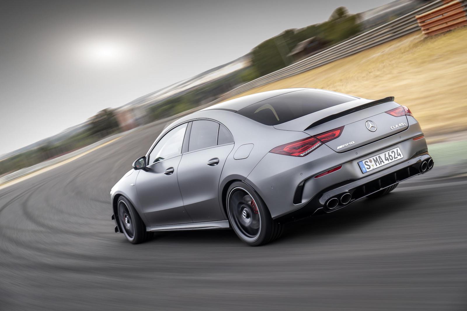 Ya puedes adquirir los Mercedes-AMG A 45 S y CLA 45 S en España: Estos son sus precios