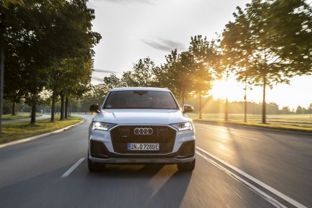 El Audi Q7 60 TFSIe ya está disponible en España: 43 km de autonomía en modo 100% eléctrico