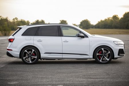 El Audi Q7 60 TFSIe ya está disponible en España: 43 km de autonomía en modo 100% eléctrico