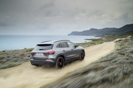 Mercedes GLA 2020: Más alto y tecnológico que nunca