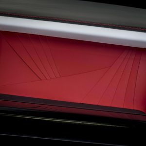 Rolls-Royce Bespoke Red Phantom: Un one-off para luchar contra el SIDA