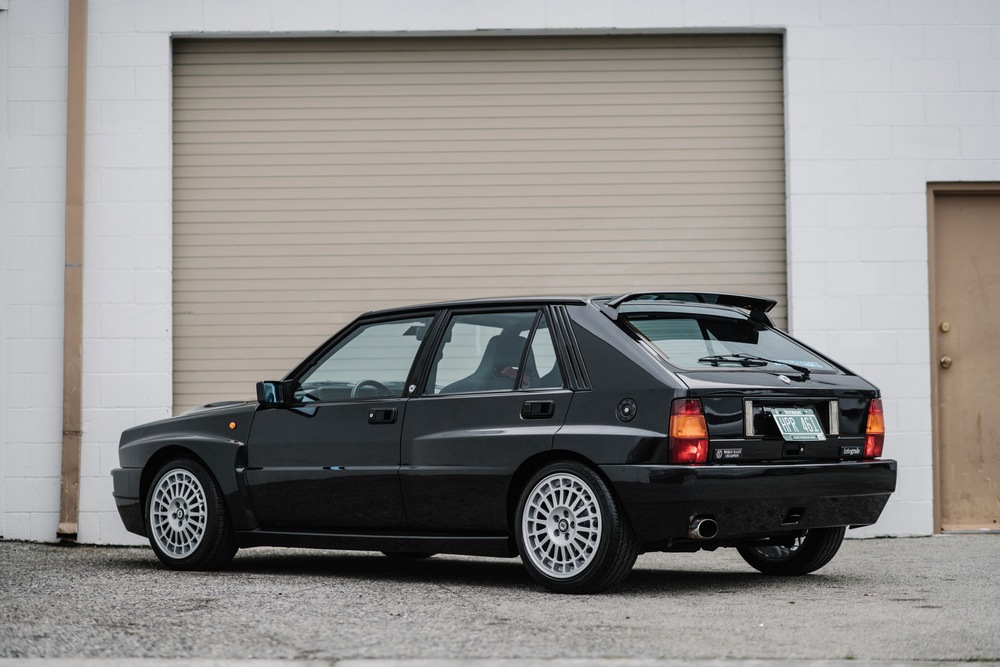 Este Lancia Delta HF Integrale Evoluzione con 13.000 kilómetros busca nuevo hogar