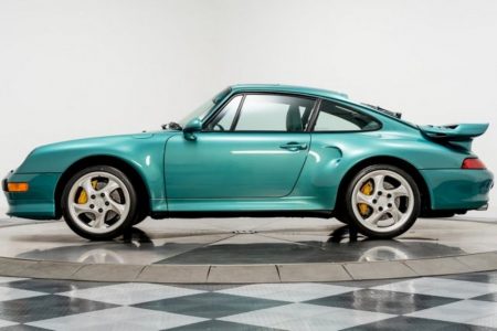 Este Porsche 911 Turbo S (993) se vendía por 800.000 euros y te contamos por qué