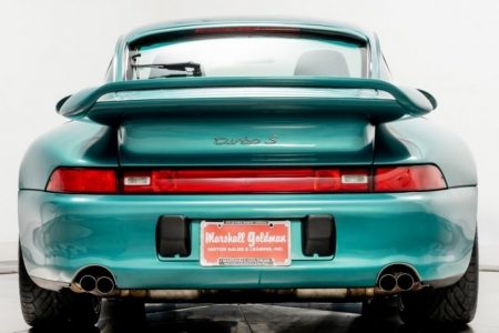 Este Porsche 911 Turbo S (993) se vendía por 800.000 euros y te contamos por qué