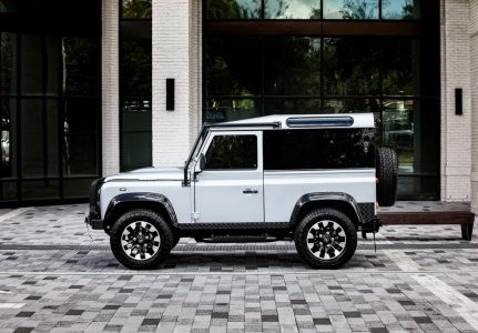 Project Blackcomb: Un Land Rover Defender con motor V8 y 565 CV