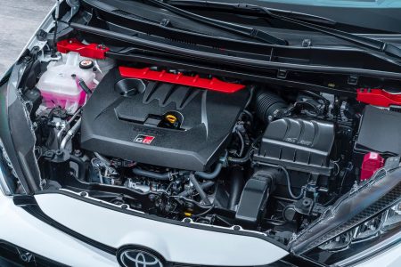 Toyota GR Yaris 2020: 261 CV, tracción total y un kit de carrocería espectacular