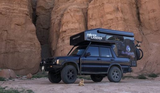 Este Land Rover Discovery camperizado está listo para la aventura