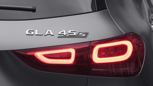 Mercedes-AMG GLA 45 4MATIC+ 2020: 421 CV para la cúspide del modelo