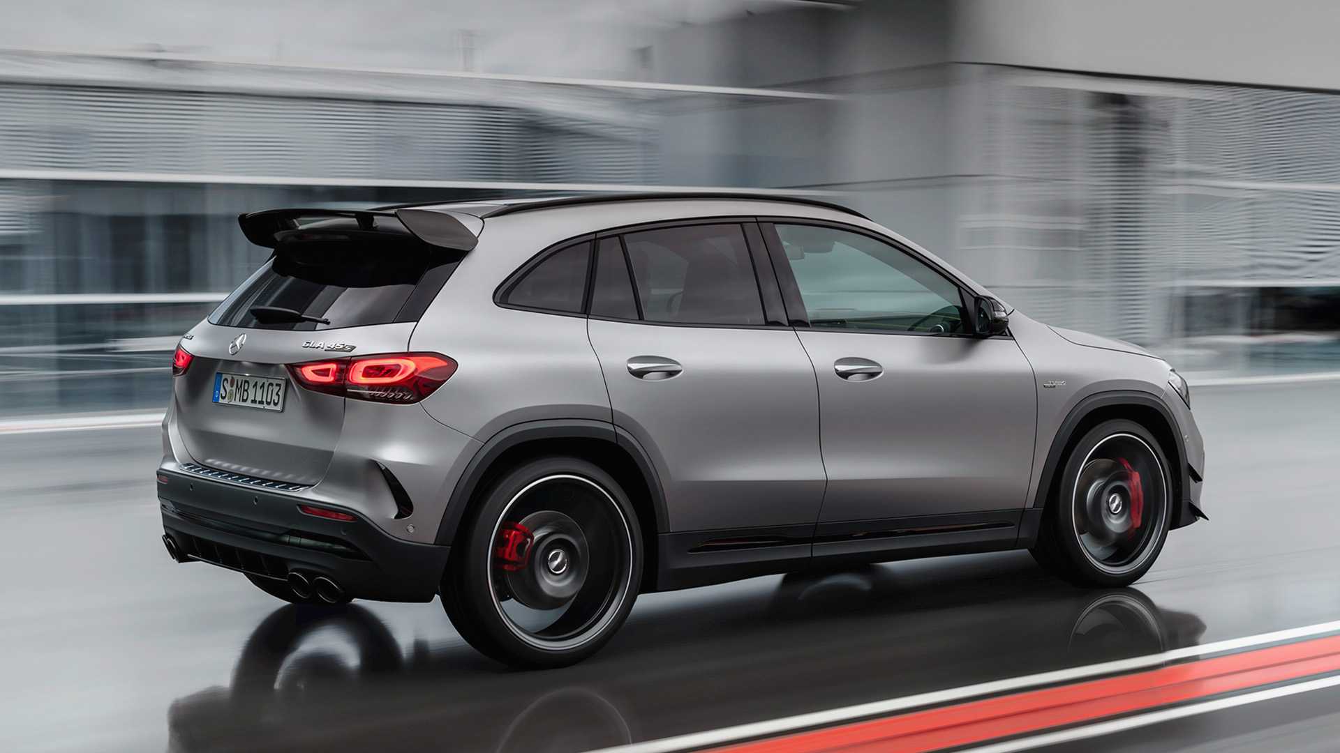 Mercedes-AMG GLA 45 4MATIC+ 2020: 421 CV para la cúspide del modelo