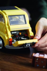 El Fiat 500F de 1960 vuelve de regreso gracias al LEGO Creator Expert