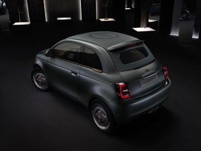 El nuevo Fiat 500 dice adiós a los motores térmicos: 320 km de autonomía y desde 37.900 euros