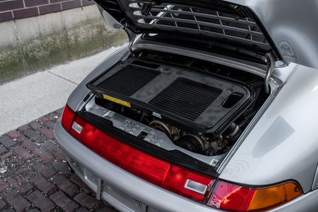 Este Porsche 993 GT2 de 1996 puede ser tuyo... si dispones de aproximadamente un millón de dólares