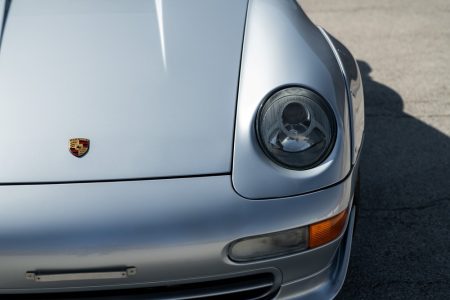 Este Porsche 993 GT2 de 1996 puede ser tuyo... si dispones de aproximadamente un millón de dólares