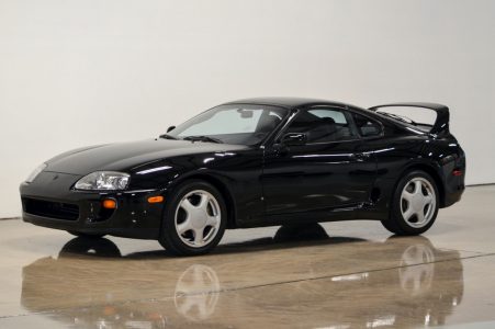 Este Toyota Supra MKIV con 25.000 km se ha vendido: ¿Quieres saber por cuánto?