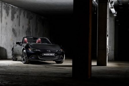 Mazda hace un guiño al MX-5 de primera generación con el Eunos Edition