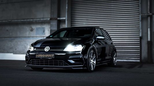 Mejor que el Volkswagen Golf R400 que no llegó: El Manhart RS450 llega con 450 CV