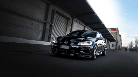 Mejor que el Volkswagen Golf R400 que no llegó: El Manhart RS450 llega con 450 CV