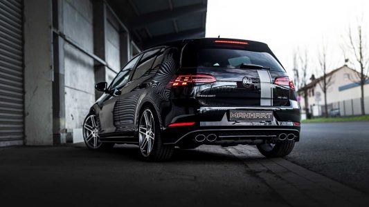 Mejor que el Volkswagen Golf R400 que no llegó: El Manhart RS450 llega con 450 CV