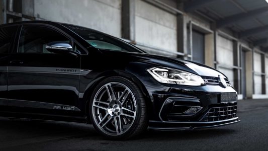 Mejor que el Volkswagen Golf R400 que no llegó: El Manhart RS450 llega con 450 CV