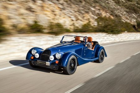 Morgan Plus Four 2020: Ahora con el motor BMW TwinPower Turbo de 2 litros y cuatro cilindros