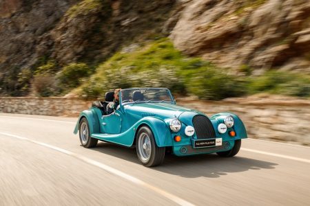 Morgan Plus Four 2020: Ahora con el motor BMW TwinPower Turbo de 2 litros y cuatro cilindros