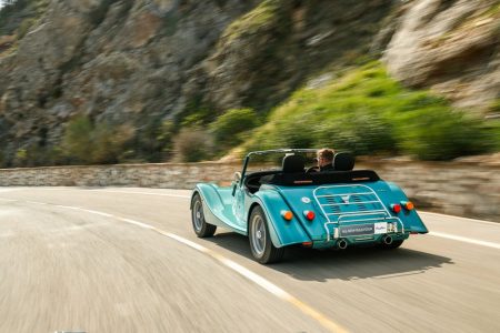 Morgan Plus Four 2020: Ahora con el motor BMW TwinPower Turbo de 2 litros y cuatro cilindros