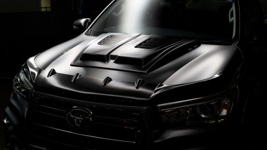 Toyota Hilux Sports Line Black Bison Edition 2020: El Hilux se ha apuntado al gimnasio y luce así de espectacular