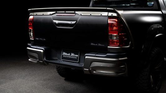 Toyota Hilux Sports Line Black Bison Edition 2020: El Hilux se ha apuntado al gimnasio y luce así de espectacular