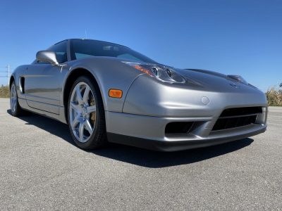 Este Honda NSX restyling sólo tiene 3.000 kilómetros... ¡y está en venta!