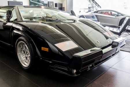 Este Lamborghini Countach 25th Anniversary de 1990 sólo tiene 135  km: Ahora busca dueño