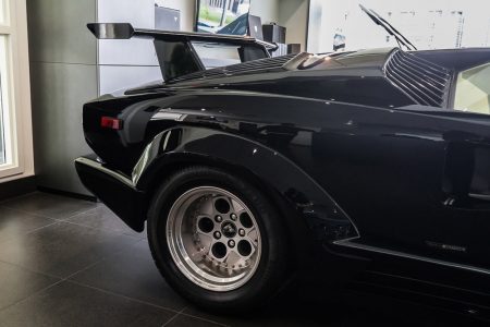 Este Lamborghini Countach 25th Anniversary de 1990 sólo tiene 135  km: Ahora busca dueño