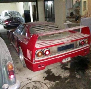 Este youtuber quiere comprar el Ferrari F40 del hijo de Saddam Hussein: ¿Le ayudas a encontrarlo?