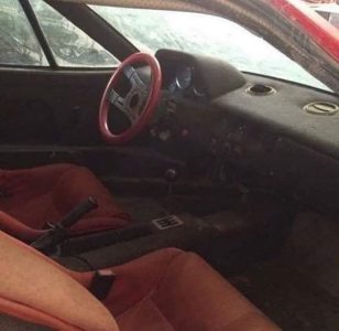 Este youtuber quiere comprar el Ferrari F40 del hijo de Saddam Hussein: ¿Le ayudas a encontrarlo?