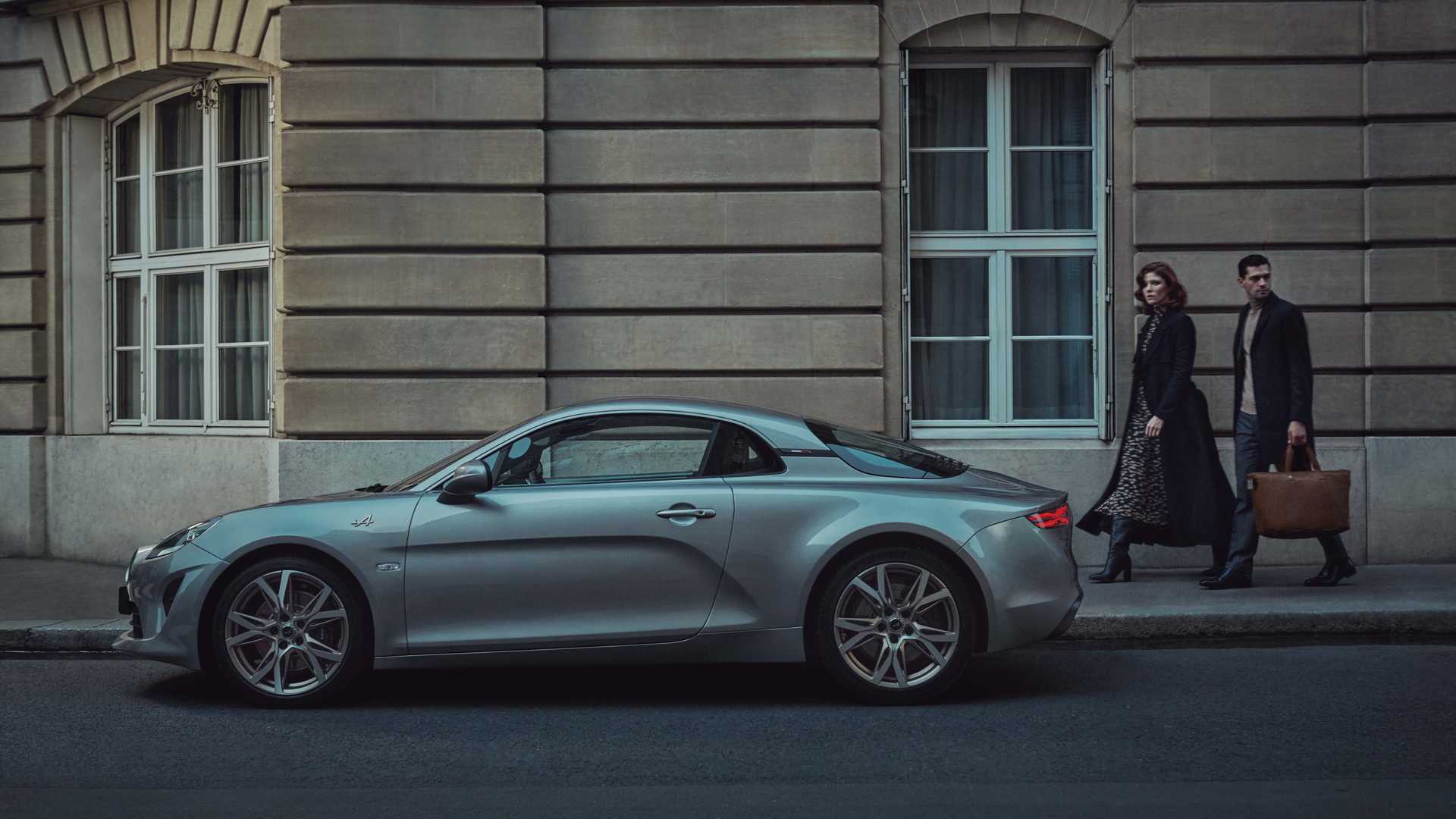 El Alpine A110 también estaría en riesgo tan sólo tres años después de su lanzamiento